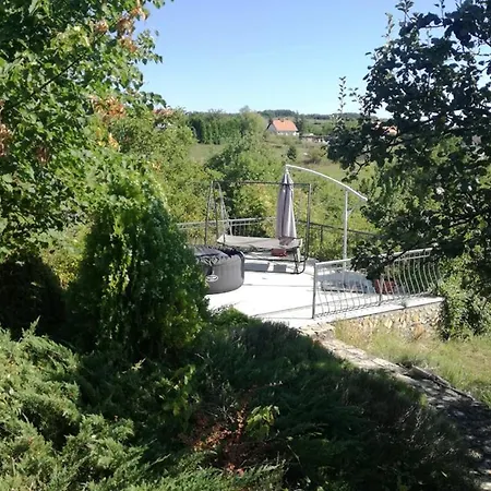 Felsooersi Nyugalom