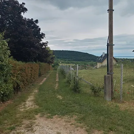 Felsooersi Nyugalom Case de vacanță Felsőörs